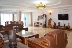 apartment in l2 tower