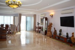 apartment in l2 tower (3)