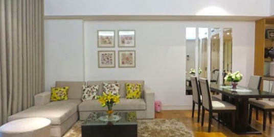 High floor apartment in Indochina plaza Hanoi for rent