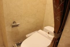 WC Linh Lang3