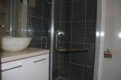 tay-ho-apartment-12