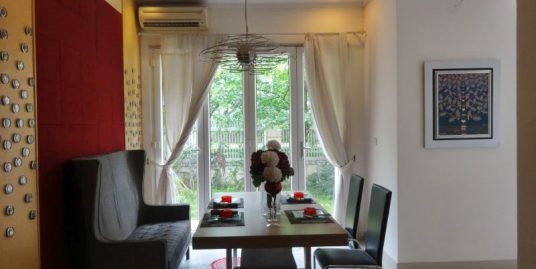 Villa with pool & 4 bedrooms in Ciputra Hanoi