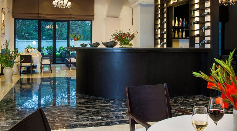 Elegent-Suites-Westlake-Restaurant1