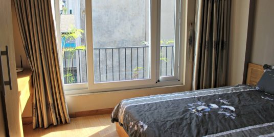 Beautiful serviced apartment in Tay Ho with 01 bedroom