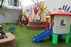 Modern Apartment in Vinhomes Nguyen Chi Thanh for rent