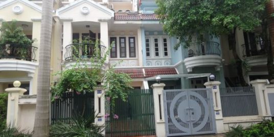 Cheap villa for rent in Ciputra