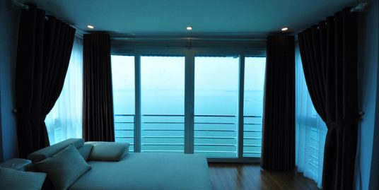 Nice Serviced Apartment with Westlake view in Yen Phu