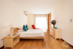 Three bedroom apartment (5)
