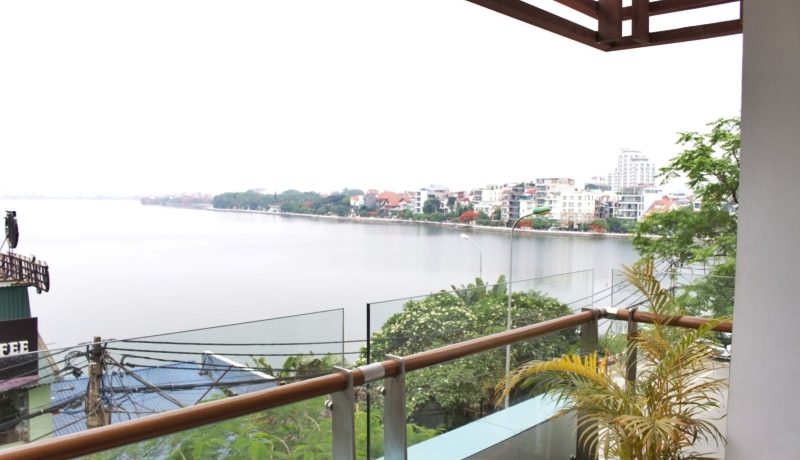 lakeside-terrace-03