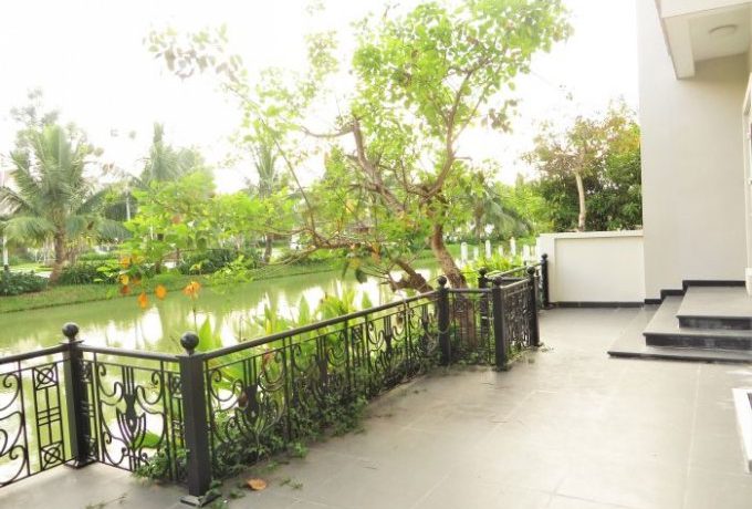 vinhomes riverside villa (6)