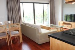 Apartment with balcony in Truc Bach lake