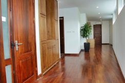 tay-ho-apartment-11