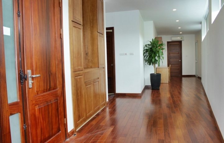 tay-ho-apartment-11