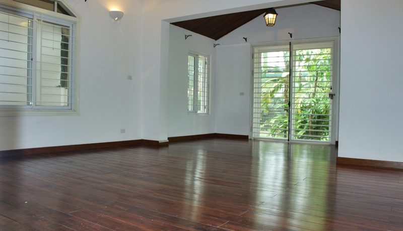 villa in tay ho (5)