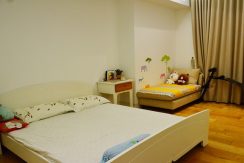 Apartment in Indochina plaza (4)