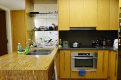 Apartment in Indochina plaza (6)