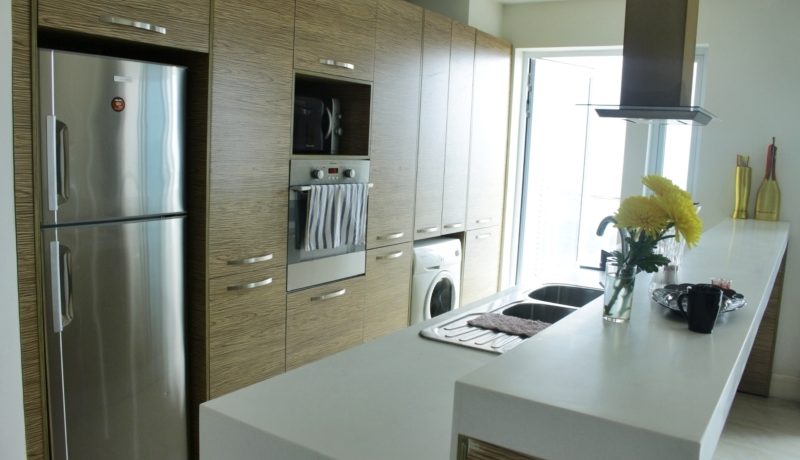golden-westlake-apartment-05