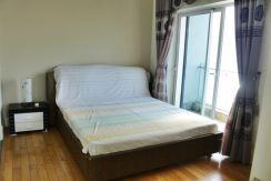golden-westlake-apartment-07