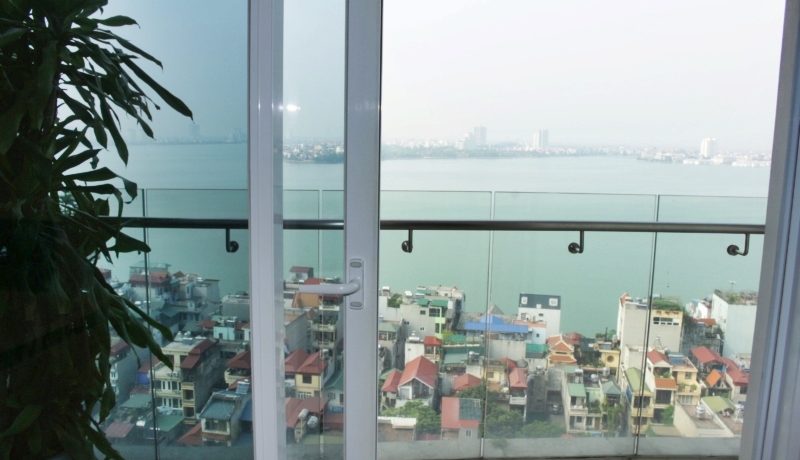 golden-westlake-hanoi-05