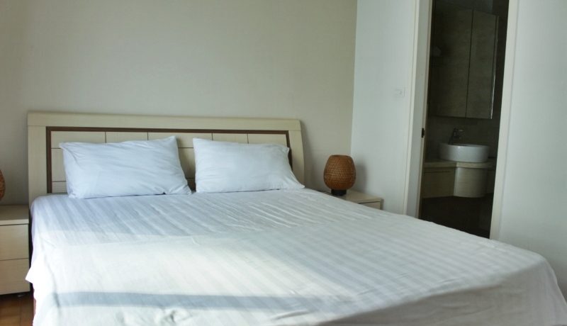 golden-westlake-hanoi-12