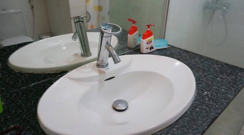 flat-for-rent-in-hoan-kiem-4