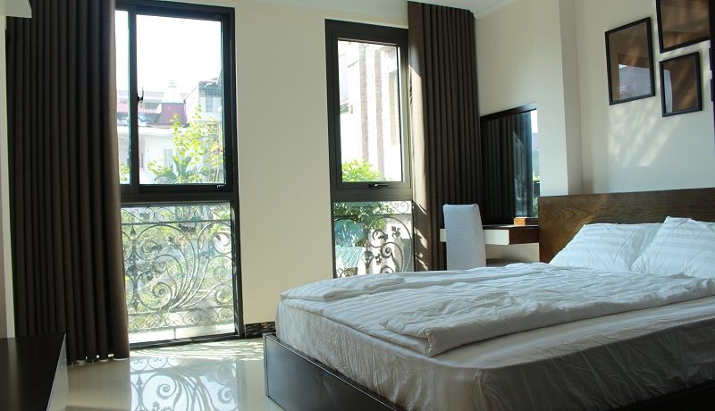 Quiet serviced apartment in center Hanoi