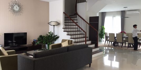 Vinhomes Riverside Hanoi Villa with 03 Bedrooms