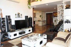 Duplex spacious apartment Ciputra