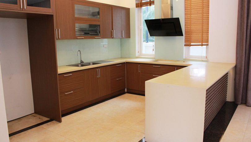 cho thuê biệt thự vinhomes riverside hà nội