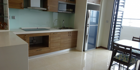 Trang An complex apartment 2 bedrooms with reasonable price