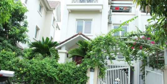 Nice Villa Vinhomes Riverside Long Bien for rent
