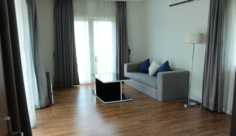 Vinhomes Riverside 19