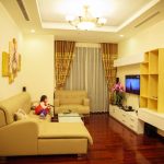 Cho thuê căn hộ cao cấp Royal City