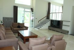 New beautiful villa in Ciputra