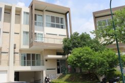 Modern villa with 7 bedrooms in Ciputra Hanoi
