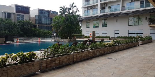 4 bedroom apartment in Golden Westlake with lake view