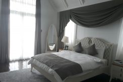 villa in vinhomes riverside long bien