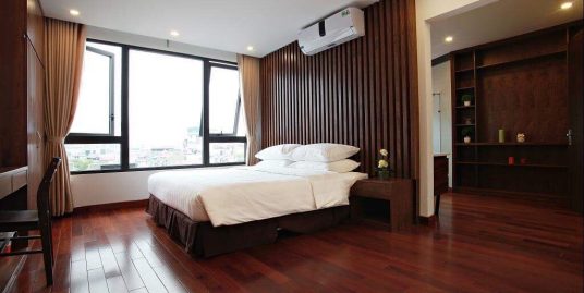 Serviced Apartment in Cau Giay for rent with three bedrooms