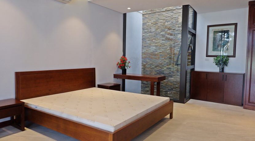 Bedroom 02