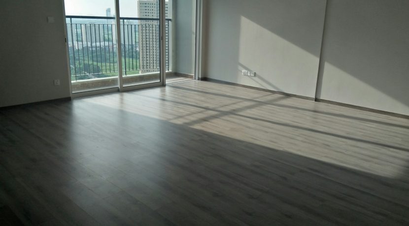 apartment in seasons avenue