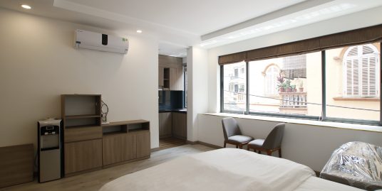 Studio Apartment in Cau Giay – 450$