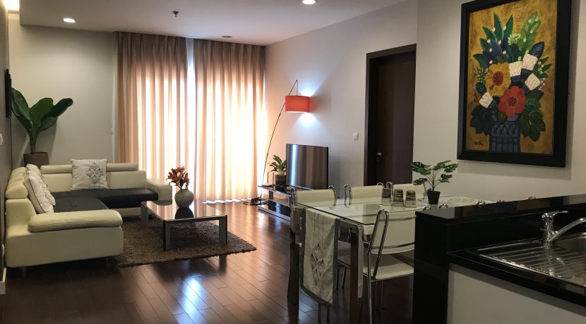 Living room (2)