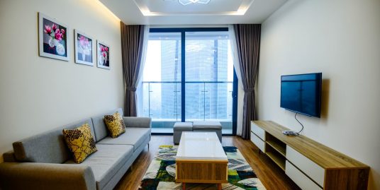 Well-designed apartment Vinhomes Metropolis