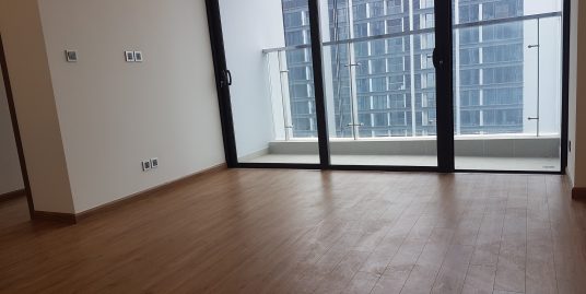 Semi Furnished in Vinhomes Metropolis Lieu Giai