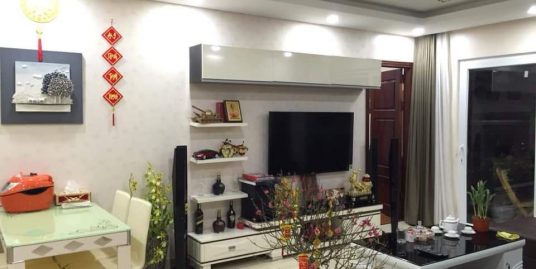 Golden Palace Apartment with three bedroom