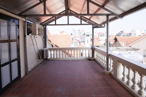 44. rooftop