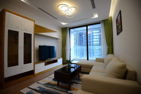 Brandnew Corner Apartment Metropolis
