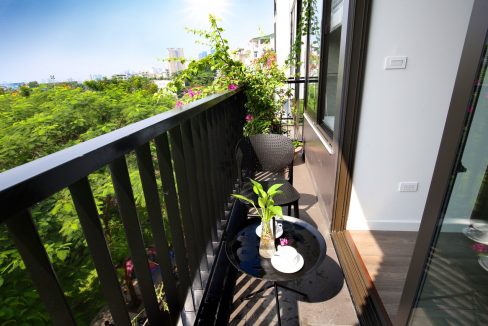 balcony (1)