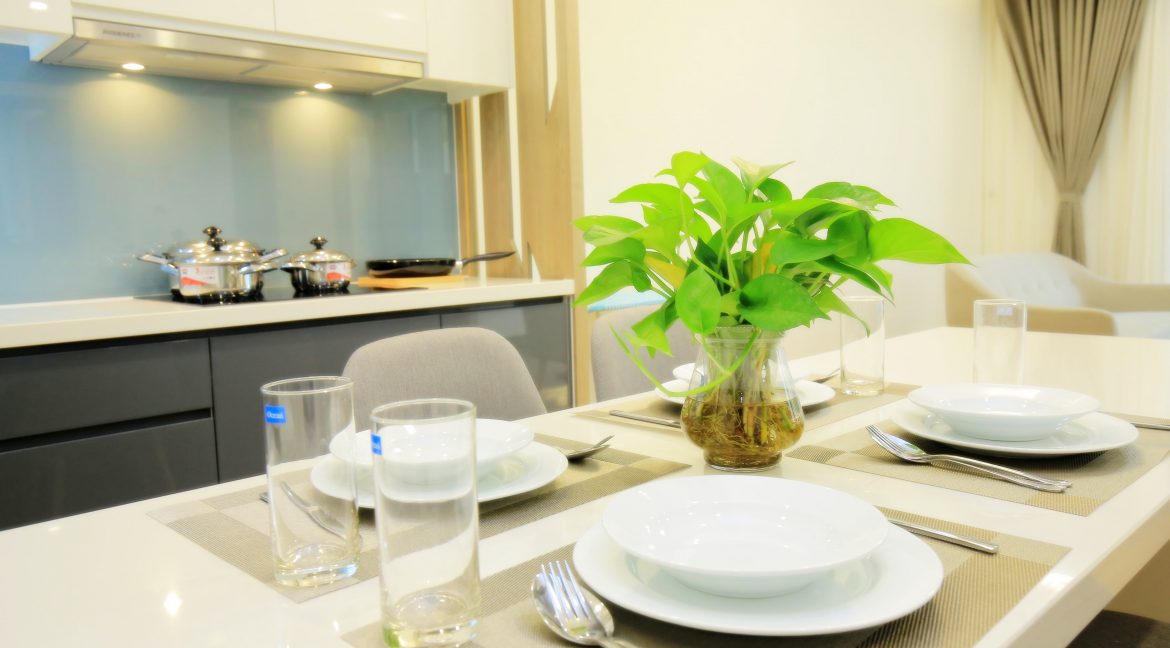 dining table (3)