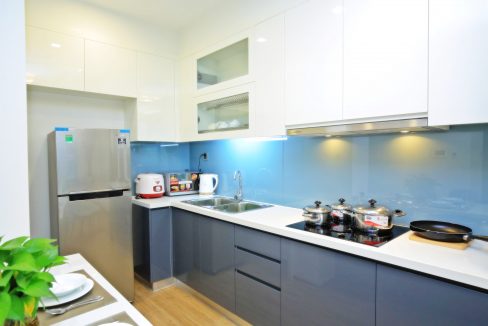 kitchen (1)
